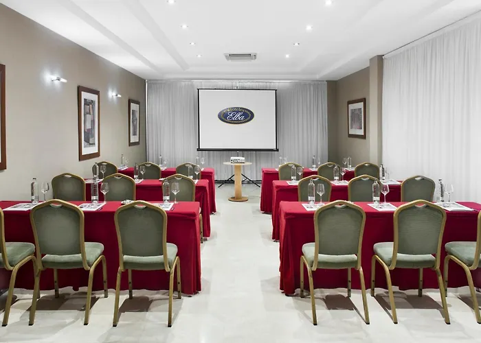 Elba Aeropuerto Business & Convention 4*