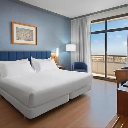Hotel Elba Aeropuerto Business & Convention 4*